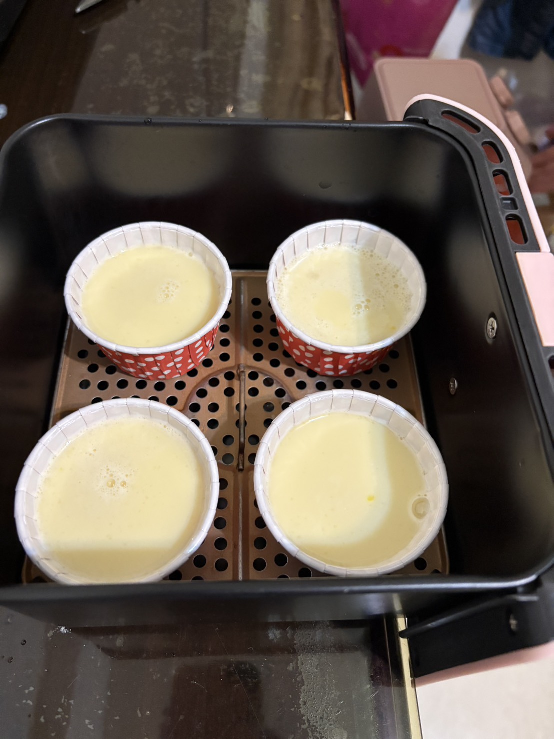 �ˤJ�@���e�����C