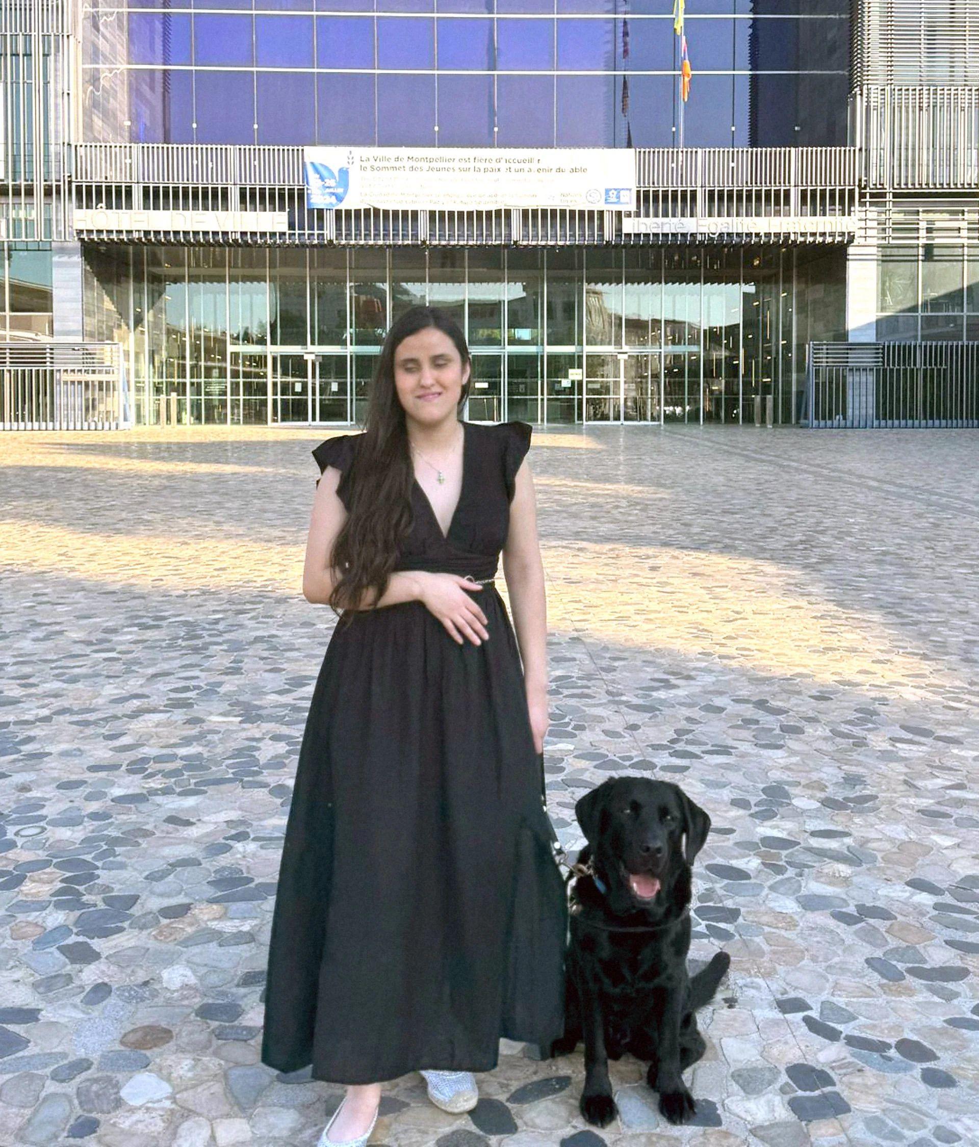 �̩Ԯ�ù��・�촵�𨩺����bBBC�`���j�ӫe�A�o�ۤ@���¦�ԥ��Ԧh�y���C�o�C�Ѧ��W�ϥΤ@�ڥ�AI�X�ʪ����ε{���A�@���@�إiť�����u�n������l�v�]Photo Credit: Getty Images / BBC News�^